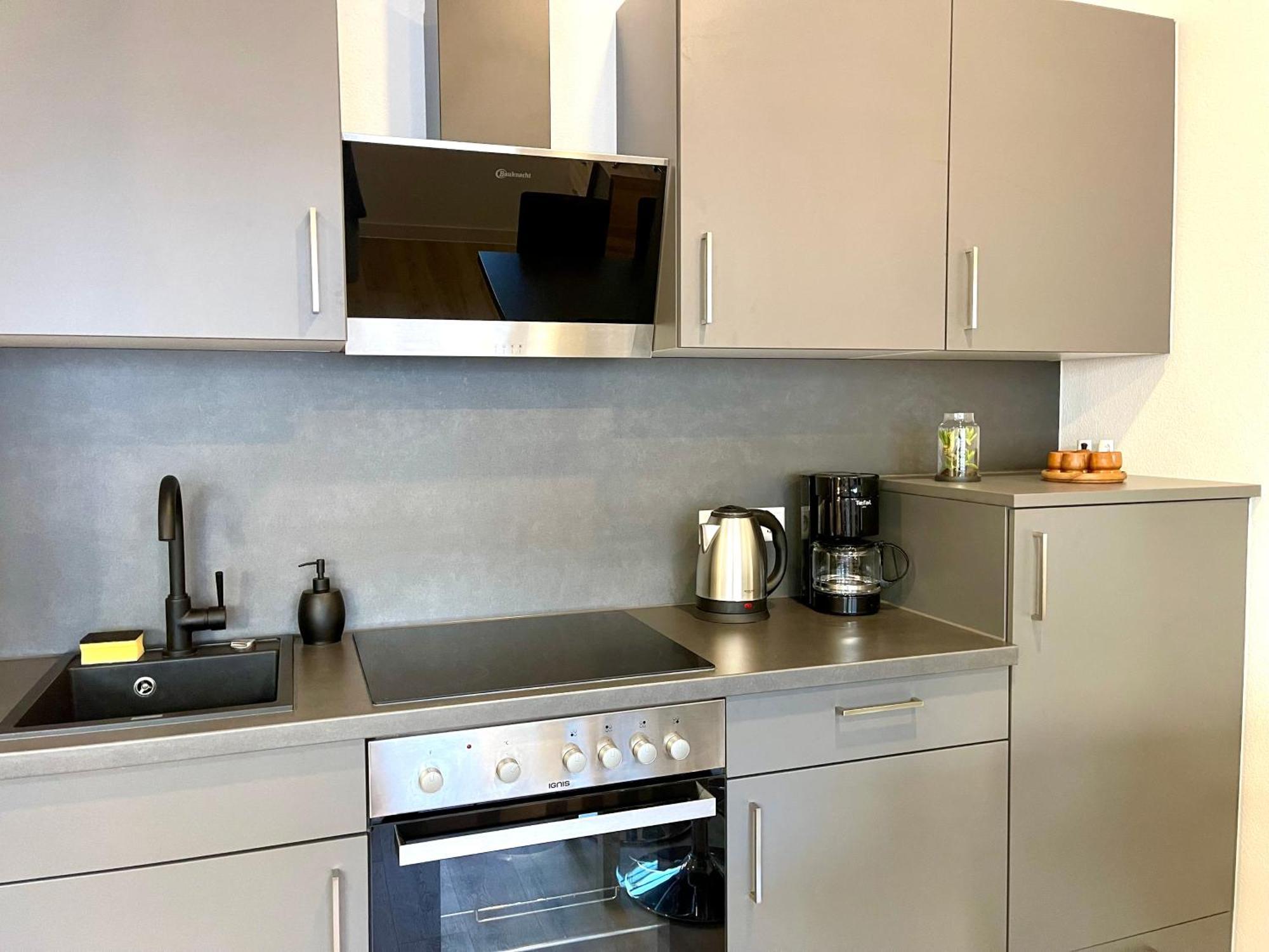 Neu Schwarzwald Zimmer Am Schloessle Goldstadt Pforzheim Dış mekan fotoğraf